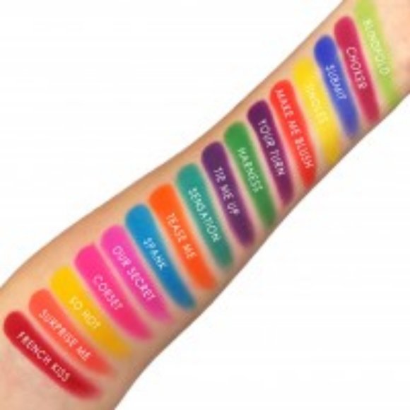 Rude Cosmetics - The Lingerie Collection Eyeshadow Palette - Picture 3 of 3